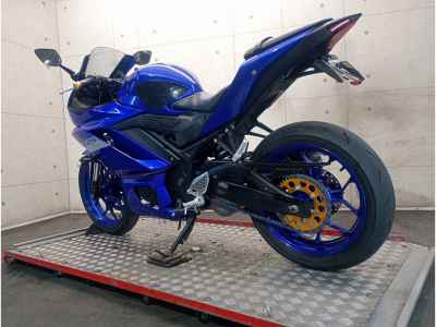 Yamaha YZF-R25 2020