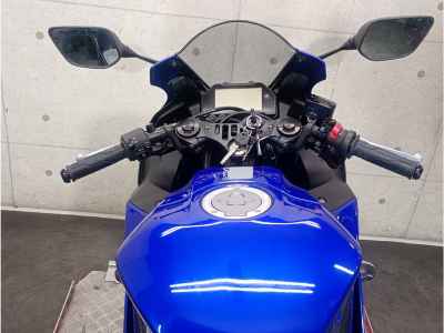 Yamaha YZF-R25 2020