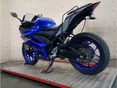 Yamaha YZF-R25 2020