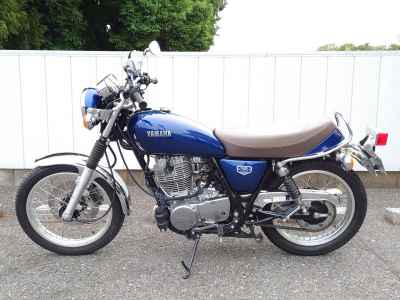 Yamaha SR400 FINAL Edition 2022