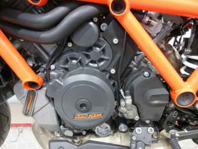KTM 1290 Super Duke R 2022
