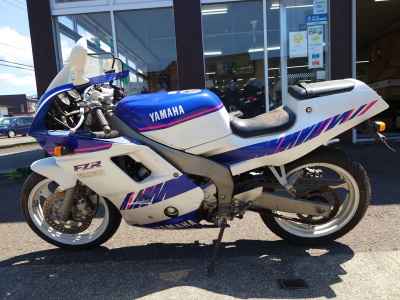 Yamaha FZR250R 1991