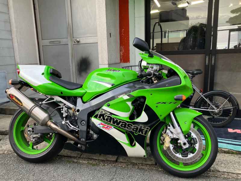 Kawasaki ZX-7R 2001