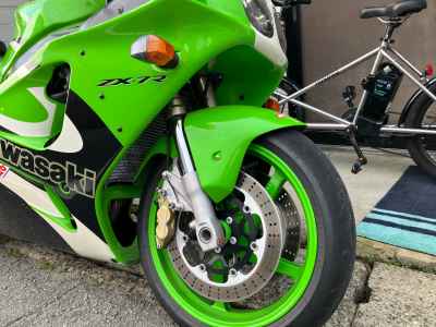 Kawasaki ZX-7R 2001