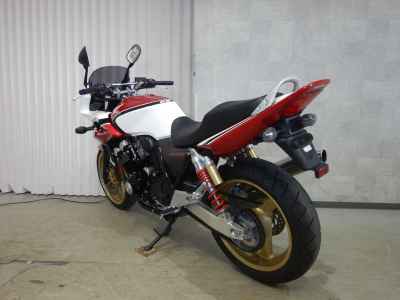 Honda CB400SFV 2006