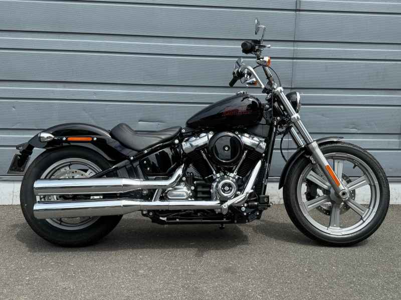 Harley-Davidson FXST 2025