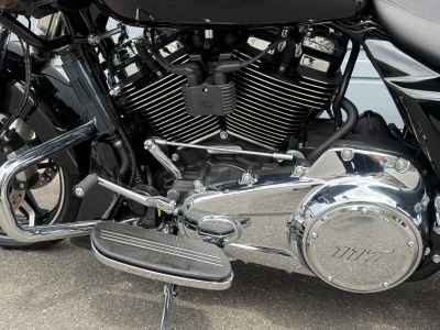 Harley-Davidson Road Glide FLTRX 2024