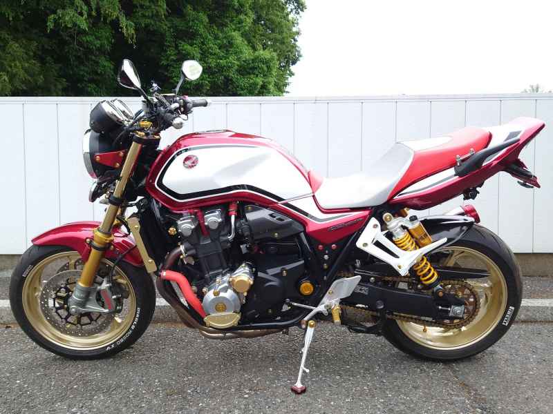 Honda CB1300SF 2020