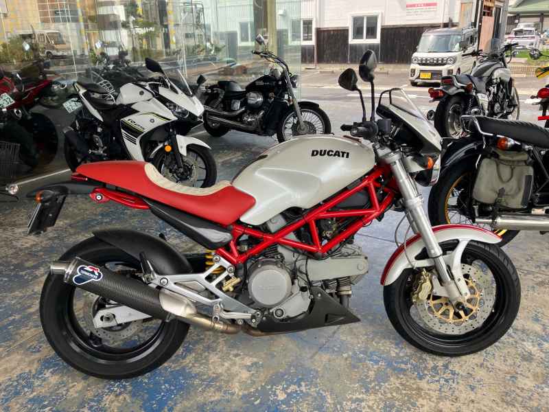 Ducati Monster 400 2006