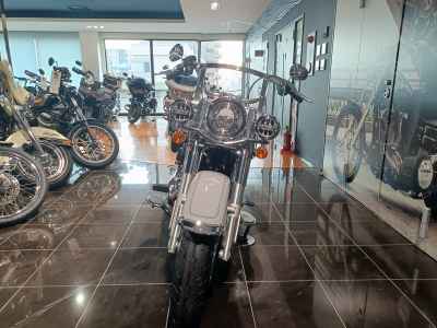 Harley-Davidson Heritage FLHCS114 2025
