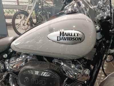 Harley-Davidson Heritage FLHCS114 2025