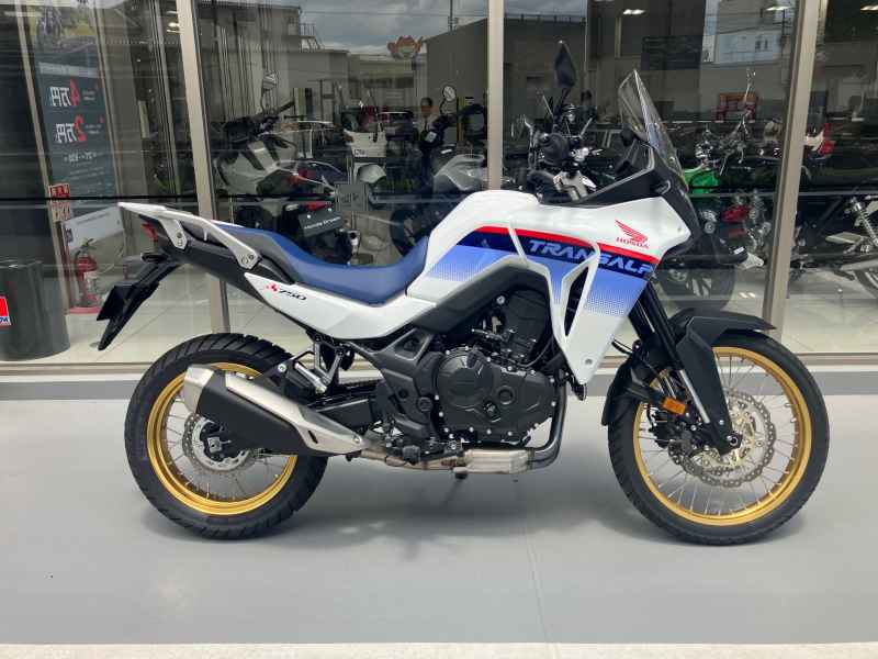 Honda Transalp 750 2023