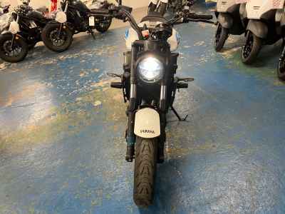 Yamaha XSR700 2023