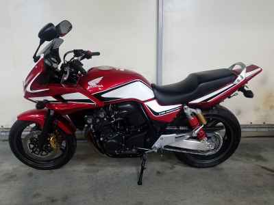 Honda CB400SFV 2011
