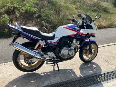 Honda CB400SFV 2009