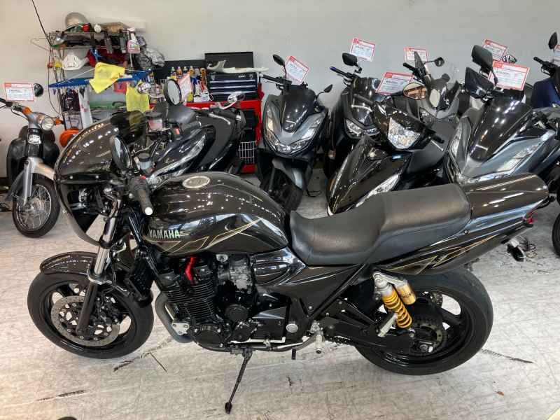 Yamaha XJR1300 1998