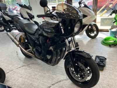 Yamaha XJR1300 1998