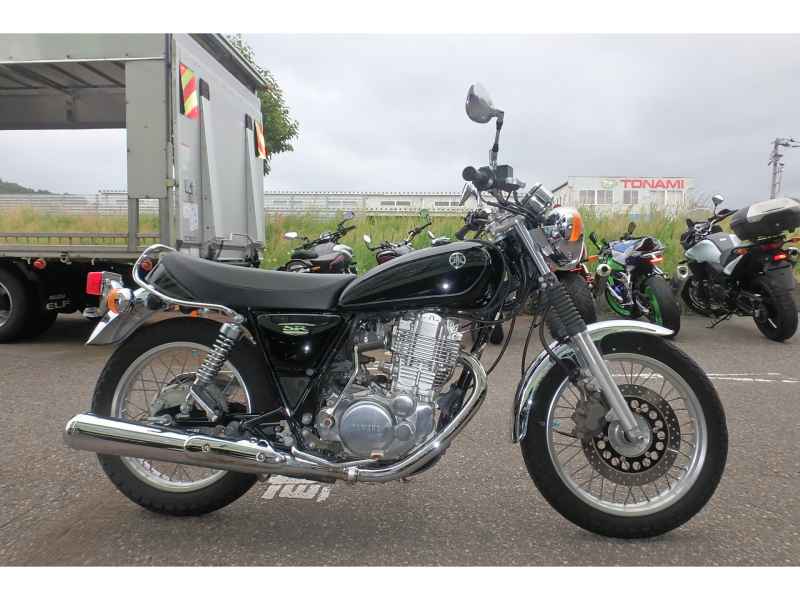 Yamaha SR400 2016
