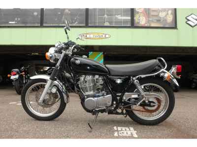 Yamaha SR400 2016