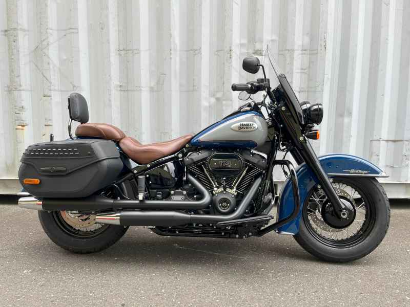 Harley-Davidson Heritage FLHCS114 2023