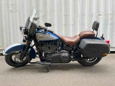 Harley-Davidson Heritage FLHCS114 2023