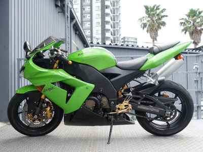 Kawasaki Ninja ZX-10R 2005