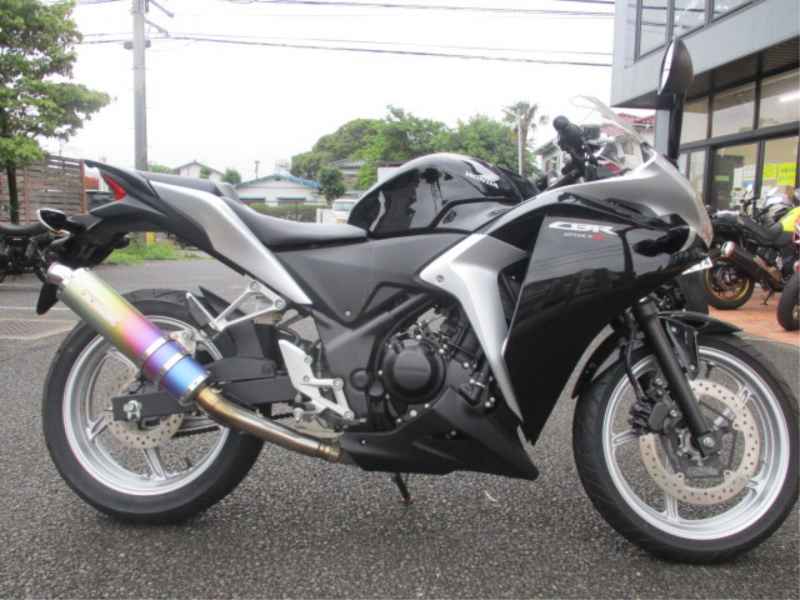 Honda CBR250R 2011