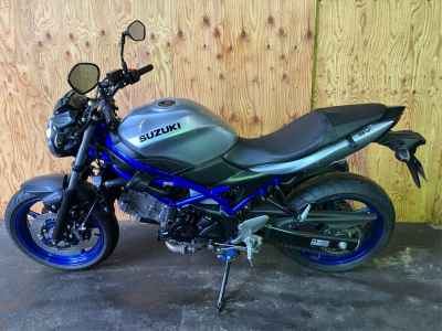 Suzuki SV650 2022