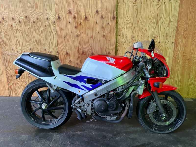 Honda VFR400R 1995