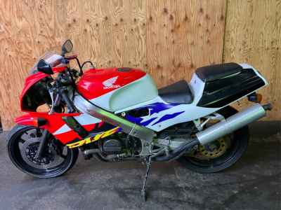 Honda VFR400R 1995