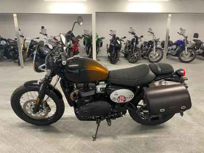 Triumph Scrambler 900 2024