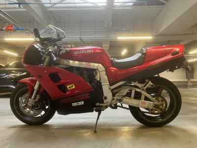 Suzuki GSX-R1100 1999