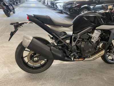 Honda Hawk 11 2022
