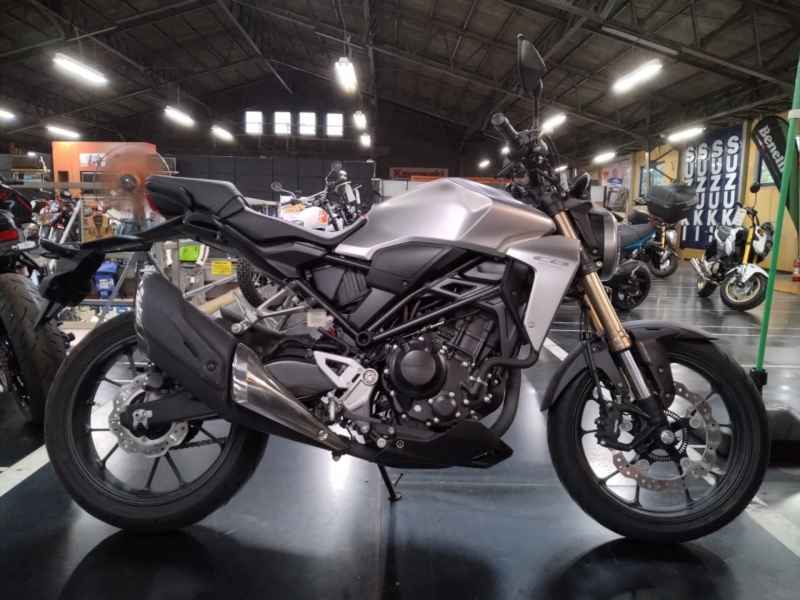 Honda CB250R 2019