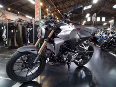 Honda CB250R 2019