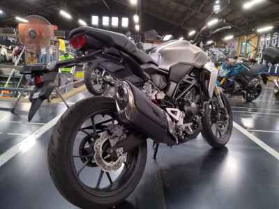 Honda CB250R 2019