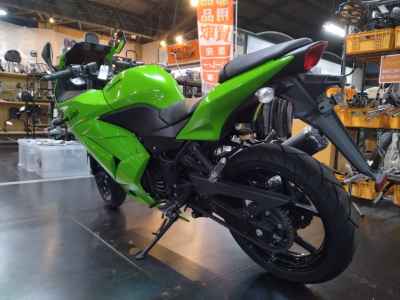 Kawasaki Ninja 250R 2012