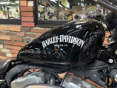 Harley-Davidson Sportster XL883R 2012