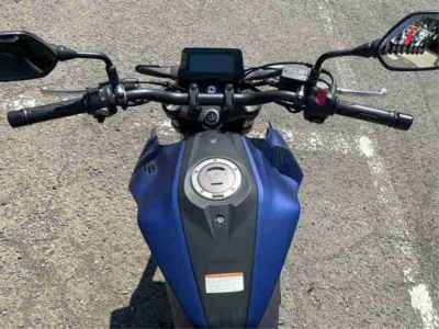 Honda CB250R 2019