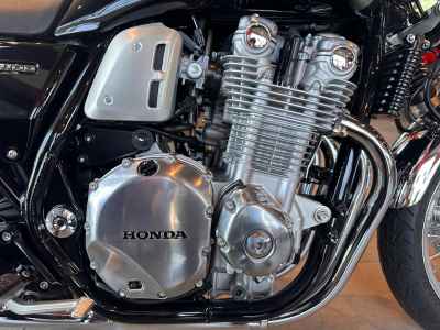 Honda CB1100 2022