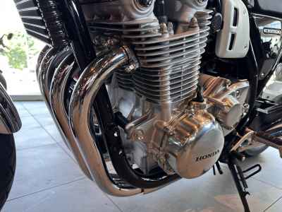 Honda CB1100 2022