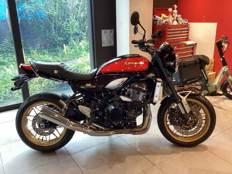 Kawasaki Z900RS 2022
