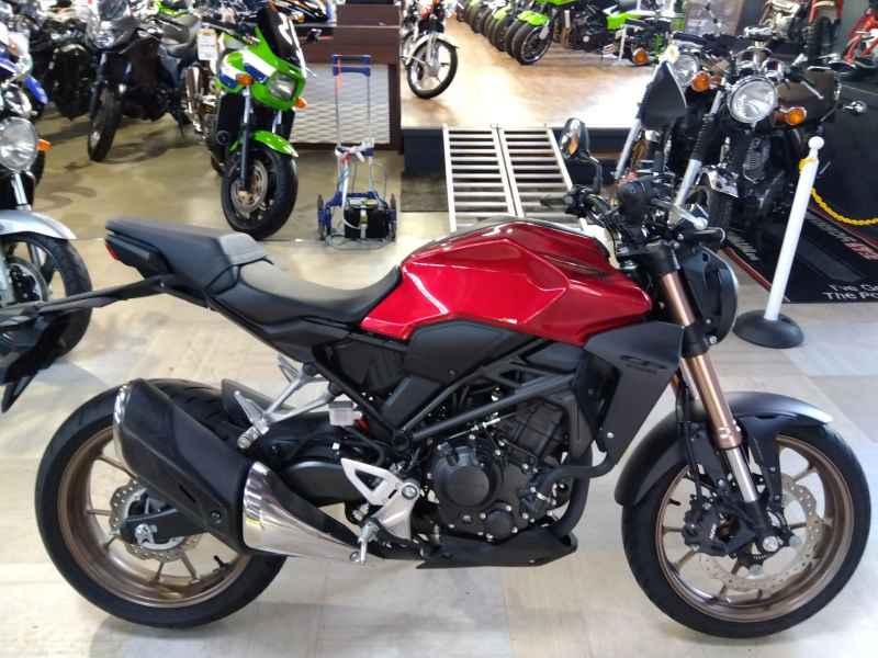 Honda CB250R 2019
