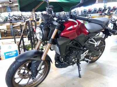 Honda CB250R 2019