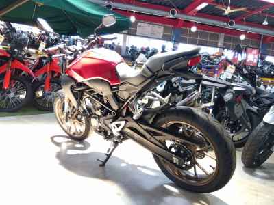 Honda CB250R 2019