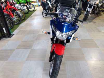 Honda CBR250R 2011