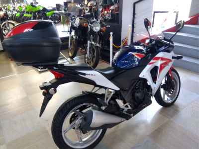 Honda CBR250R 2011