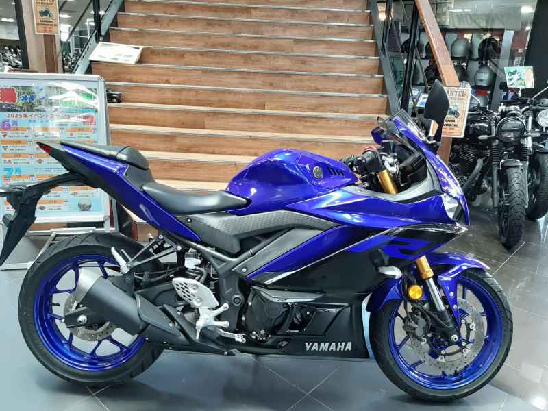 Yamaha YZF-R25 2019