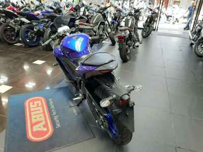 Yamaha YZF-R25 2019