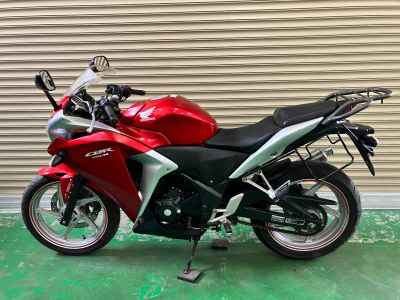 Honda CBR250R 2011